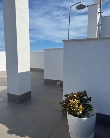 Oasis - Floor With Seaview *
